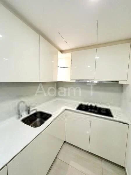 4 Bed Condo for Rent in  Lakeville - Image 9